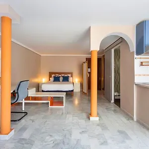  Apartamento Luminosity Square Studio. Francos 14